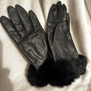 Vintage Black Leather Gloves with Black Faux Fur Cuffs
